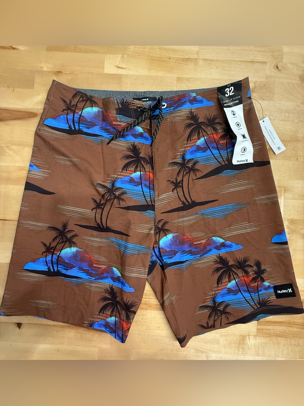 Hurley Phantom Brown Board Shorts w Tropical Print NWT 32